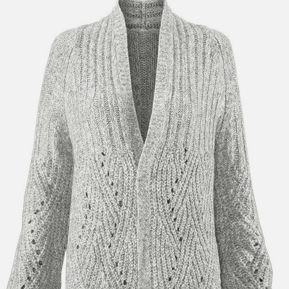 CAbi Sweaters - Cabi 2017 Fall Cathedral Cardigan, Relaxed and easy fit Size XL gray